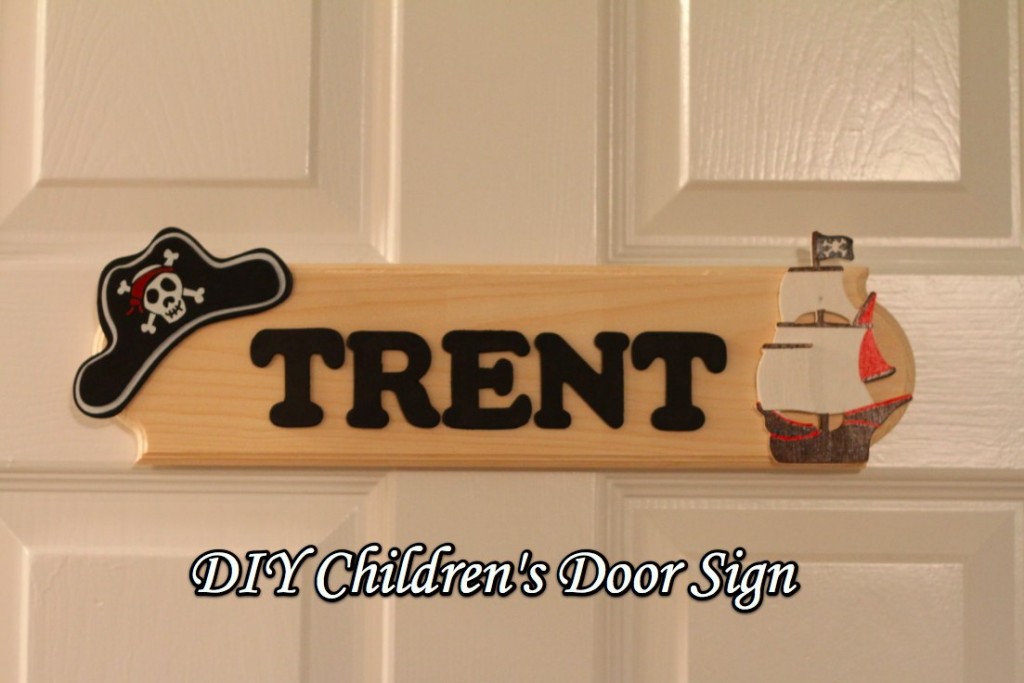 DIY pirate door sign