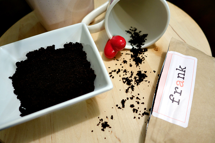 Frank Coffee Scrub 1